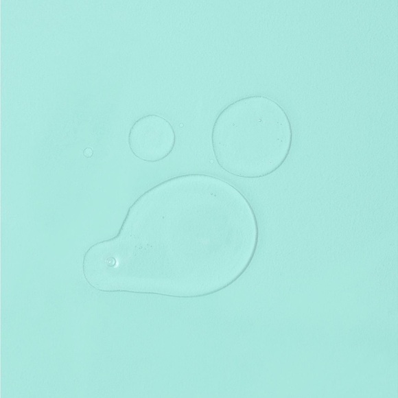 DesignMe GLOSS.ME
HAIR SERUM - Picture 5 of 7